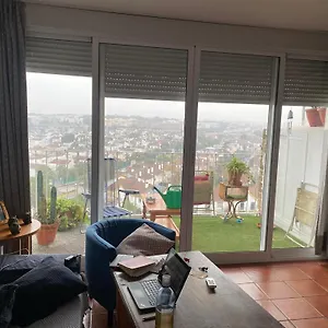  Apartamento Luminosa En Piso Compartido